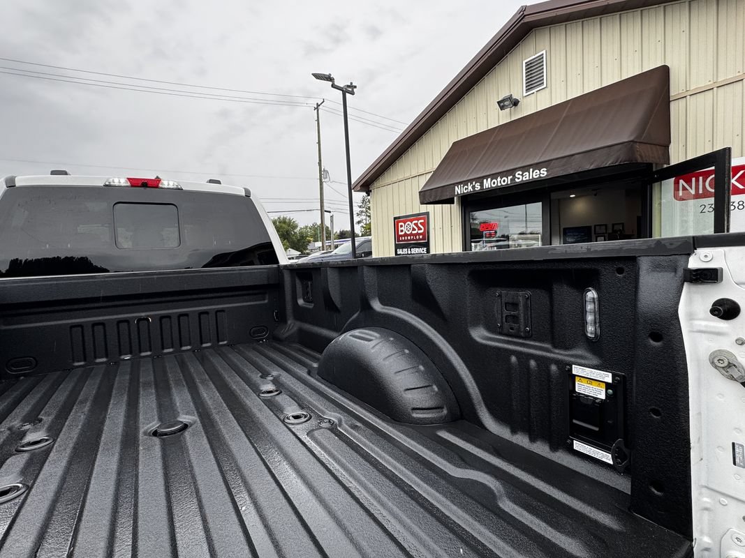 Used 2024 Ford F450 Platinum w/ Camper Package AWD/4WD image 50