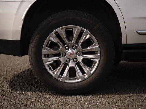 Used 2022 GMC Yukon Denali w/ Max Trailering Package AWD/4WD image 25