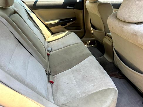 Used 2010 Honda Accord LX-P image 35