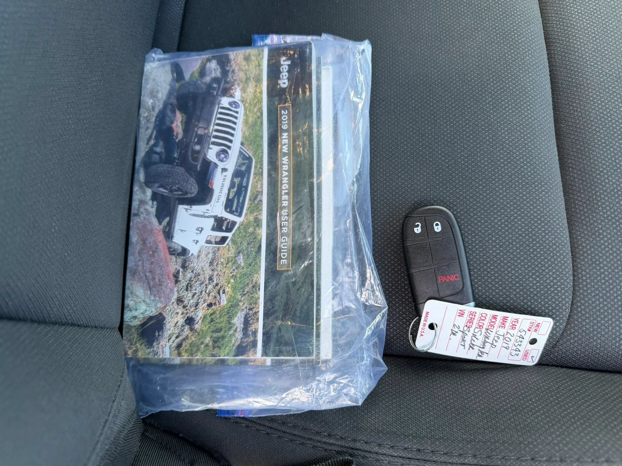 Used 2019 Jeep Wrangler Sport AWD/4WD image 53