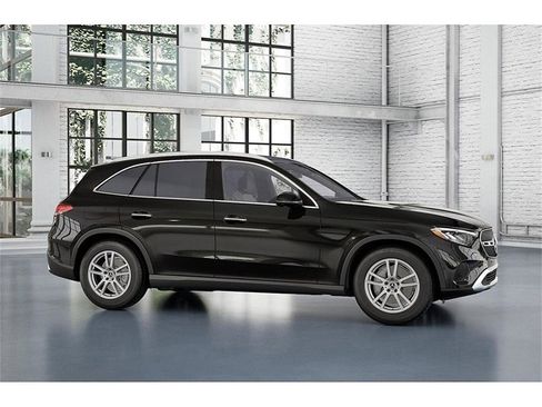 New 2026 Mercedes-Benz GLC 300 4MATIC image 14