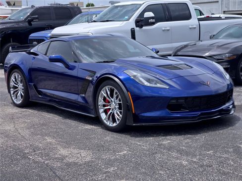 Used 2017 Chevrolet Corvette Z06 w/ Battery Protection Package RWD image 3