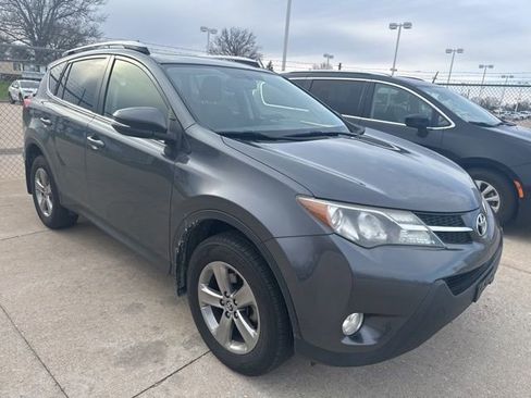 Used 2015 Toyota RAV4 XLE image 2