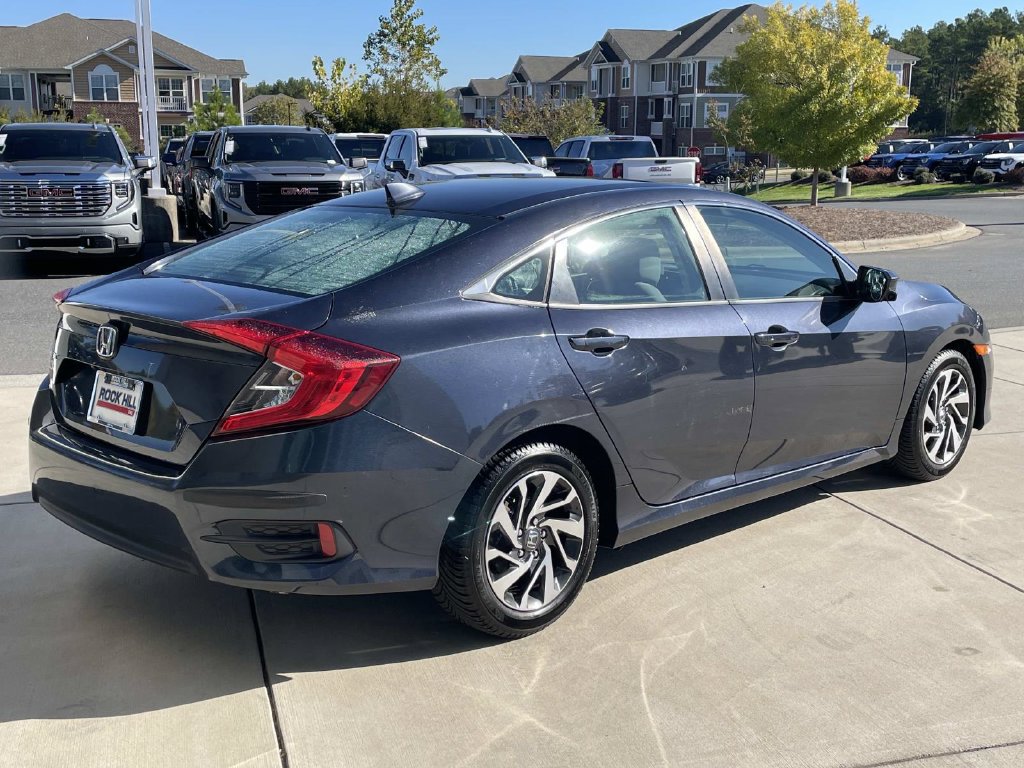 Used 2018 Honda Civic EX image 5