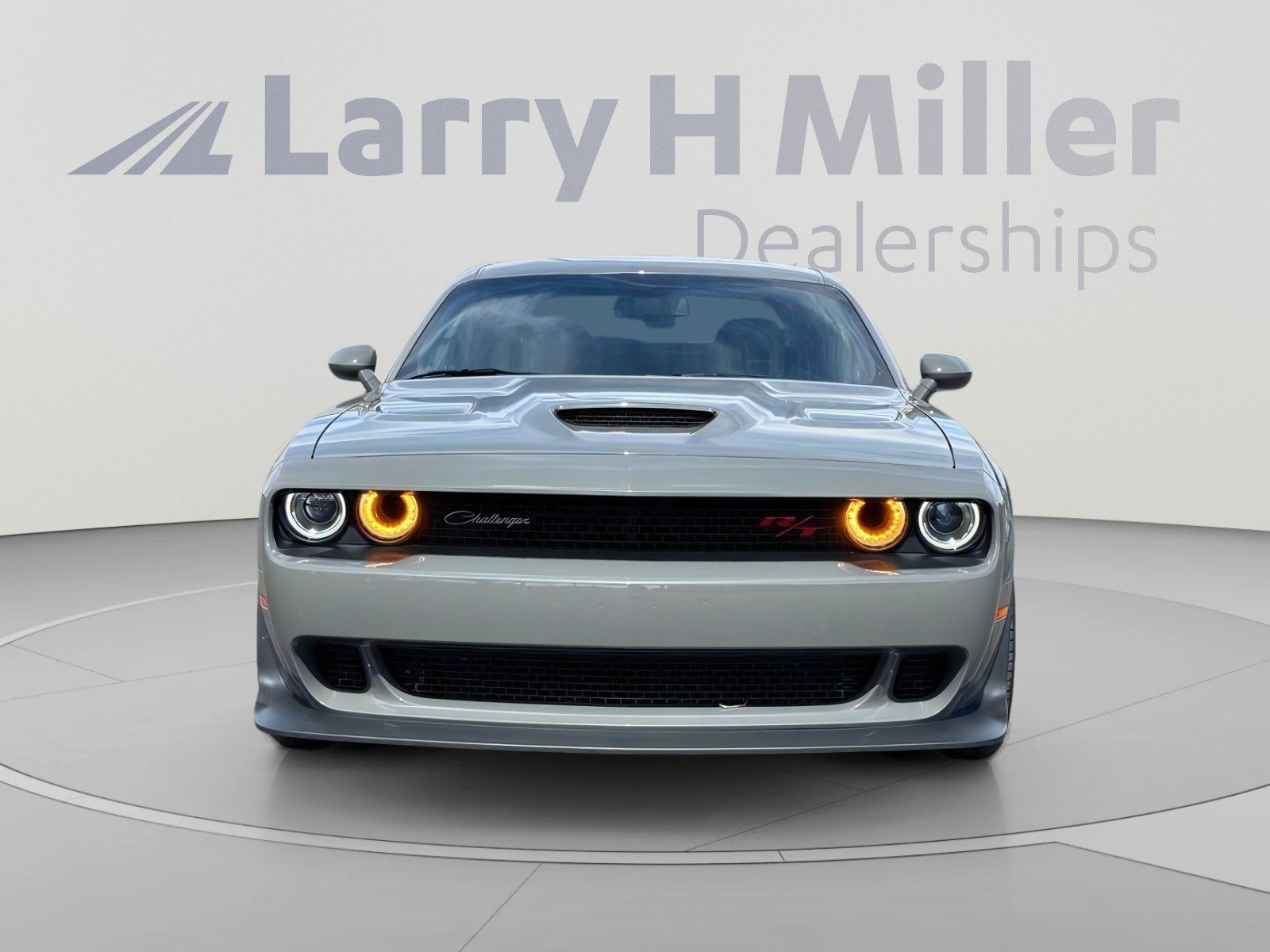Used 2023 Dodge Challenger R/T Scat Pack RWD image 9