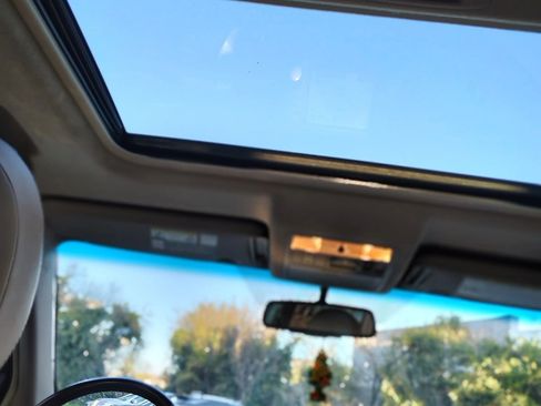 Used 2009 Toyota Highlander Limited image 18