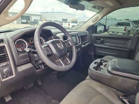 Used 2021 RAM 1500 Tradesman w/ Chrome Plus Package image 10