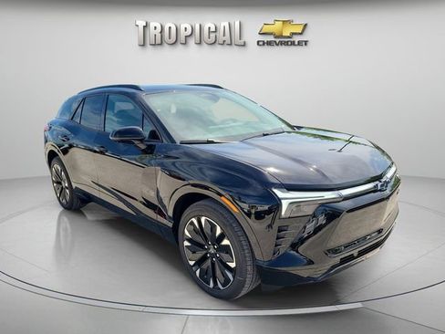 New 2025 Chevrolet Blazer EV RS FWD image 7