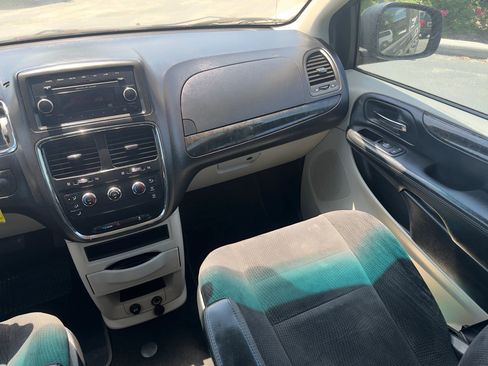 Used 2014 Dodge Grand Caravan American Value Package image 18
