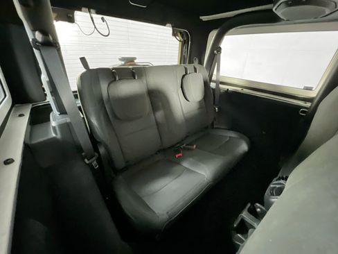Used 2023 Jeep Wrangler Sport AWD/4WD image 24