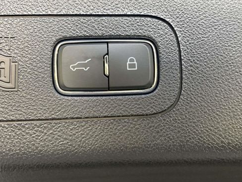 Used 2025 Lincoln Aviator Reserve w/ Equipment Group 201A AWD/4WD image 14