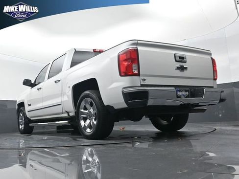 Used 2018 Chevrolet Silverado 1500 LTZ w/ Texas Edition image 21