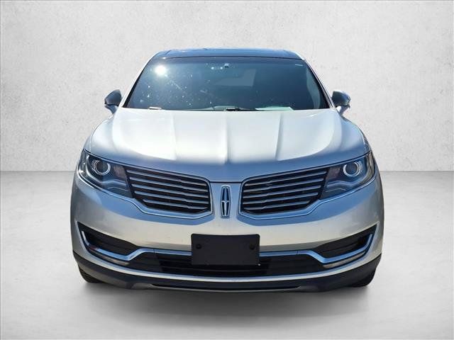 Used 2016 Lincoln MKX Select w/ Select Plus Package FWD image 2