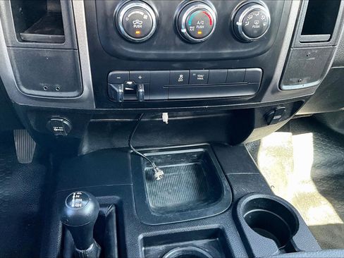 Used 2016 RAM 3500 Tradesman w/ Power & Remote Entry Group image 20