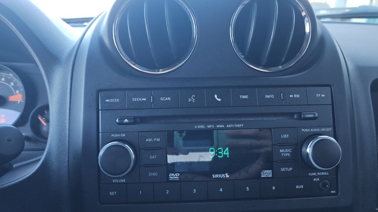 Used 2014 Jeep Patriot Sport w/ Power Value Group FWD image 16