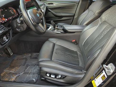 Used 2023 BMW 540i w/ Executive Package RWD image 16