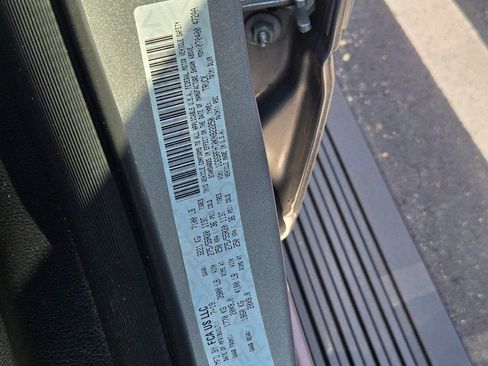 Used 2019 RAM 1500 Limited AWD/4WD image 39