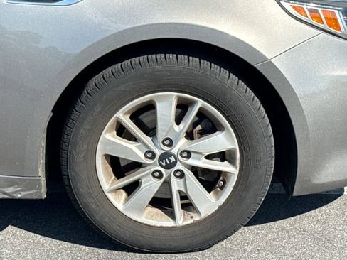 Used 2016 Kia Optima LX w/ LX Convenience Package FWD image 11