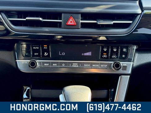 Used 2024 Kia Seltos S image 27