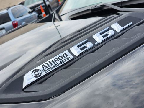 New 2026 Chevrolet Silverado 2500 Custom w/ Custom Convenience Package image 8