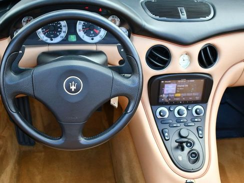 Used 2003 Maserati Spyder Cambiocorsa image 32
