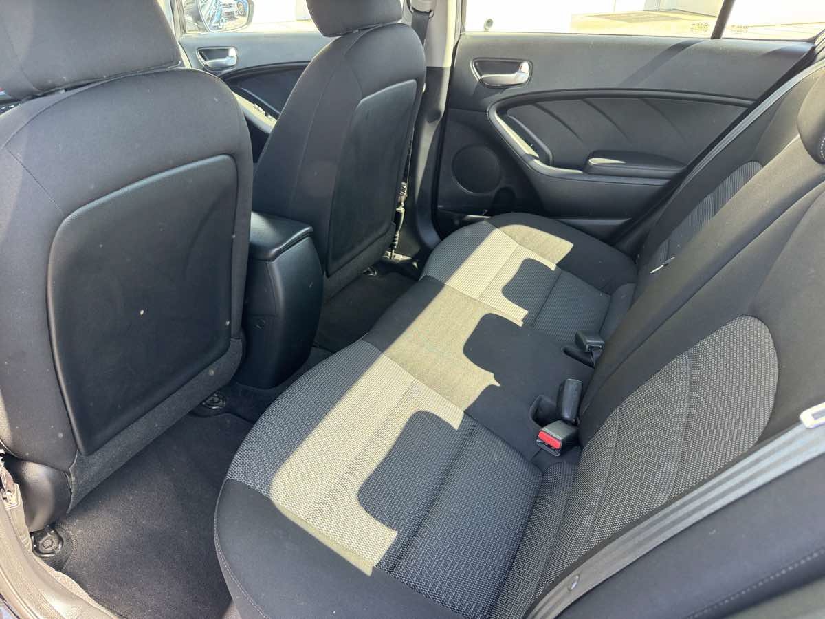 Used 2017 Kia Forte LX FWD image 16