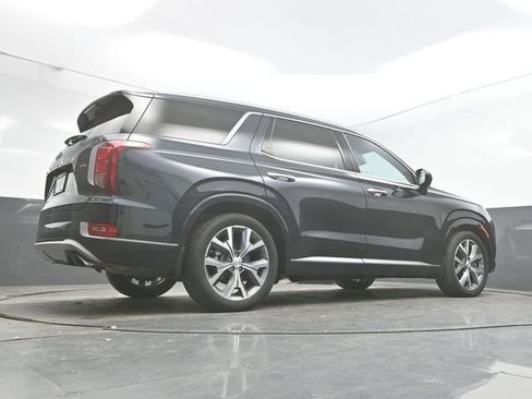 Used 2022 Hyundai Palisade Limited w/ Winter Package image 39