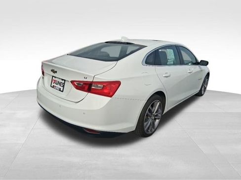 Used 2023 Chevrolet Malibu LT w/ Driver Confidence Package FWD image 8