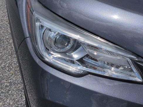 Used 2019 Subaru Ascent Touring w/ Popular Package #2 AWD/4WD image 10