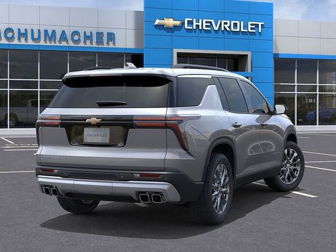 New 2026 Chevrolet Traverse LT w/ Sun and Wheel Package image 4