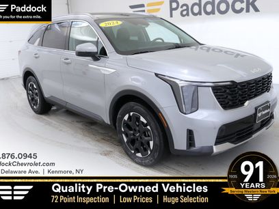 Used 2024 Kia Sorento S w/ Panoramic Sunroof Package