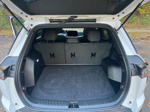 Used 2025 Chevrolet Equinox LT image 27