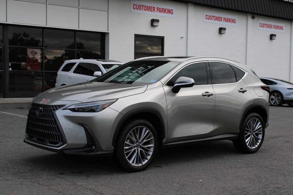 Used 2025 Lexus NX 350h AWD w/ Accessory Package (K3) image 3