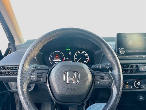 Used 2024 Honda HR-V LX image 11