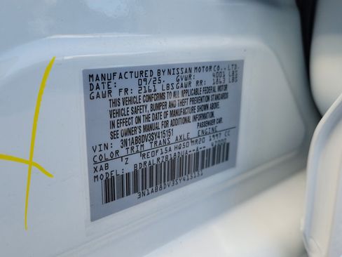 New 2025 Nissan Sentra SR image 33