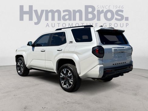 Used 2025 Toyota 4Runner TRD Sport AWD/4WD image 5