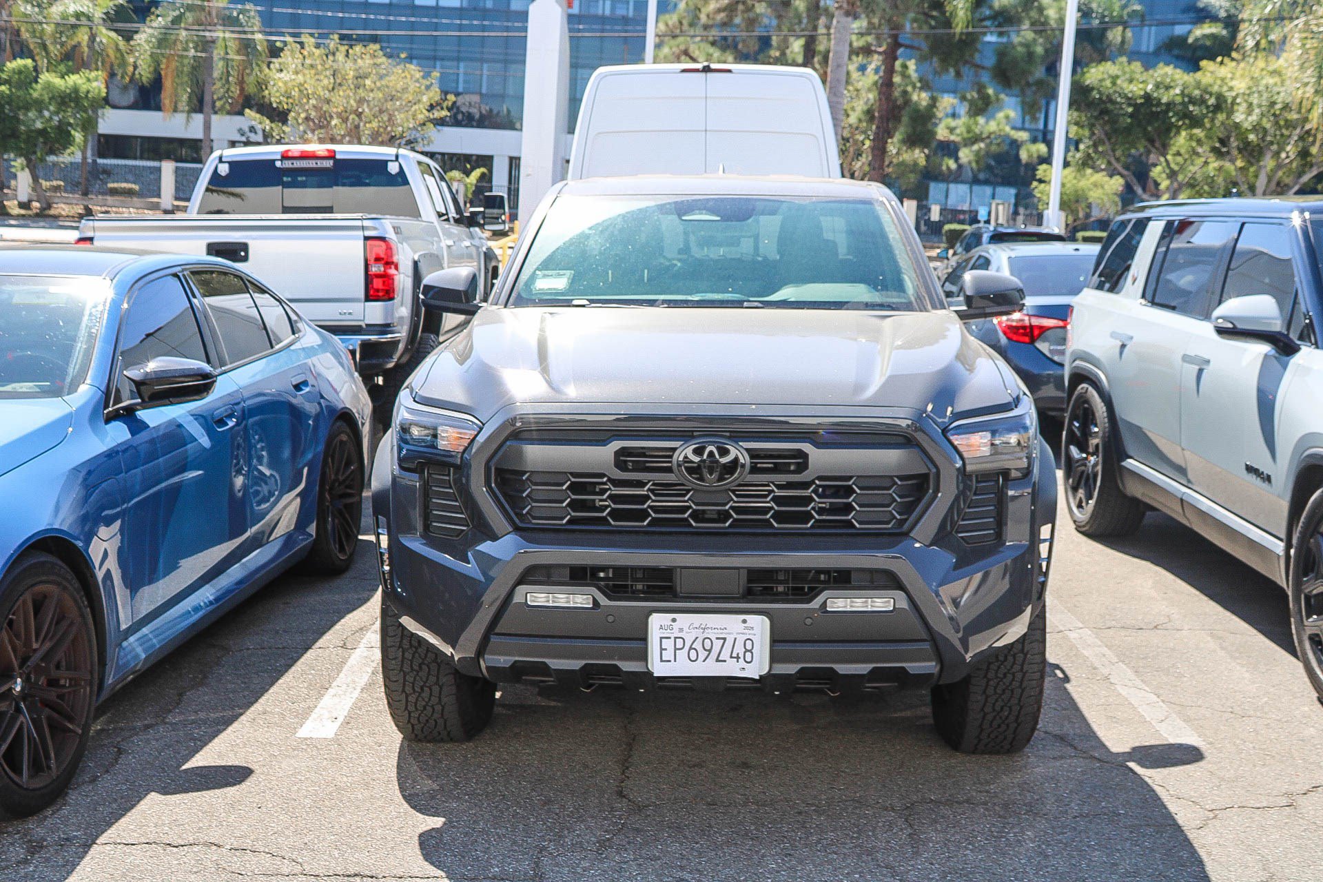Certified 2026 Toyota Tacoma TRD Off-Road w/ TRD Off Road Upgrade Package AWD/4WD image 2