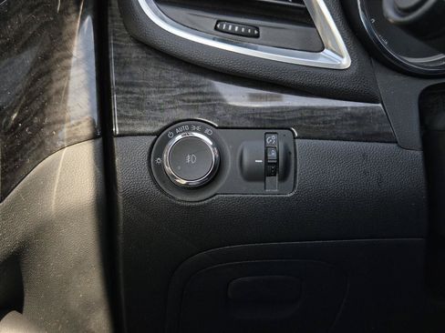 Used 2014 Buick Encore Convenience FWD image 25