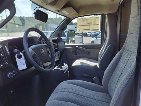 New 2024 GMC Savana 4500 w/ Power Convenience Package image 7
