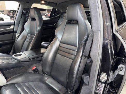 Used 2014 Porsche Panamera GTS image 53