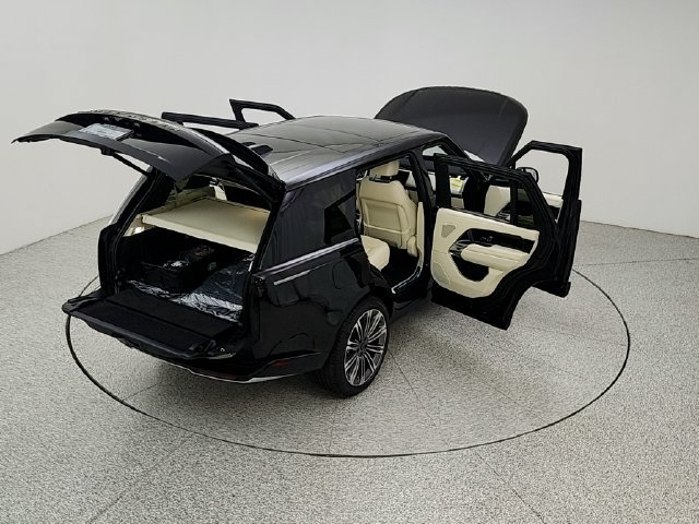 New 2027 Land Rover Range Rover Long Wheelbase SE AWD/4WD image 26