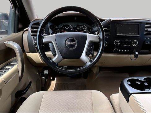Used 2014 GMC Sierra 2500 SLE w/ Texas Edition AWD/4WD image 5