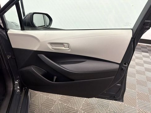 Used 2023 Toyota Corolla LE FWD image 14