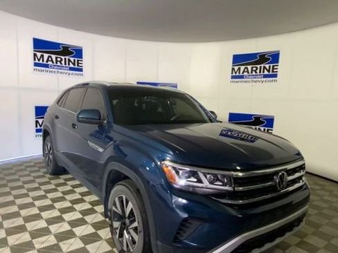 Used 2022 Volkswagen Atlas Cross Sport SE image 4