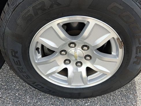 Used 2019 Chevrolet Silverado 1500 LT RWD image 14