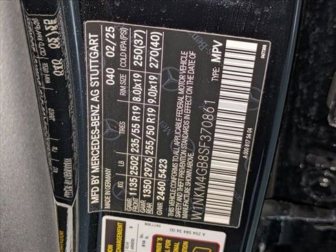 Certified 2025 Mercedes-Benz GLC 300 image 27