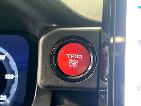 Used 2024 Toyota Tacoma TRD Sport image 24