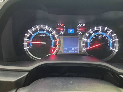 Used 2019 Toyota 4Runner SR5 image 21