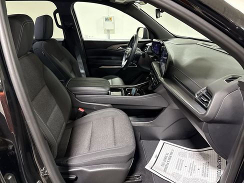 Certified 2024 Chevrolet Traverse LT image 22