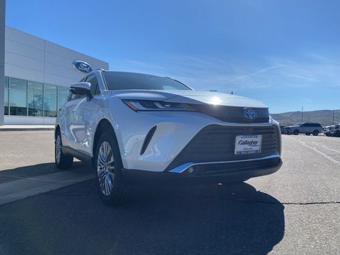 Used 2023 Toyota Venza Limited AWD/4WD image 19